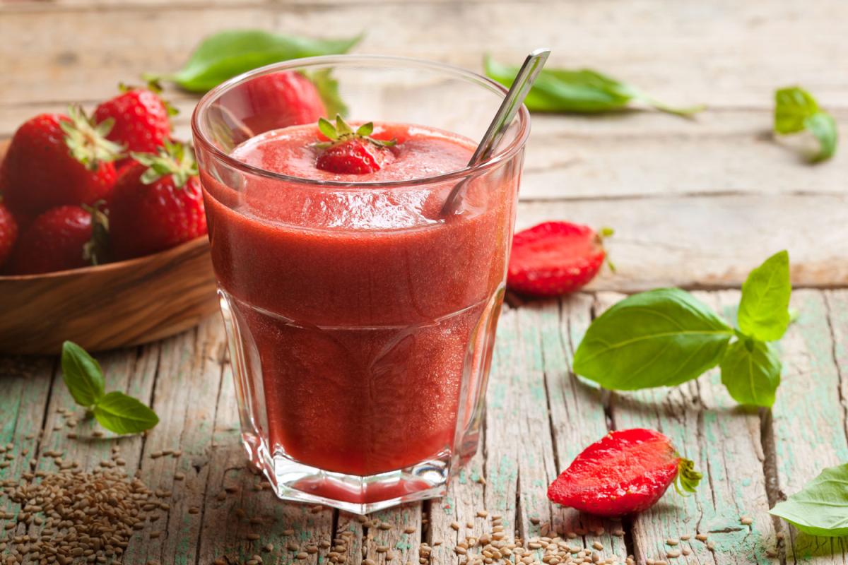 Smoothie_fraises_kiwi_basilic