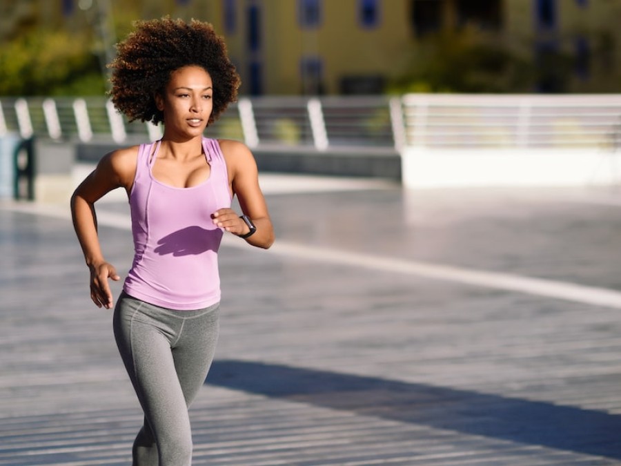 woman with diabetes doing exercise